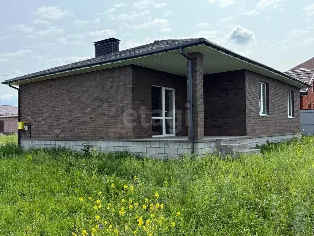 Дом в Белгородская область, Белгородский район, Пушкарское с/пос, с. ... - Фото 1