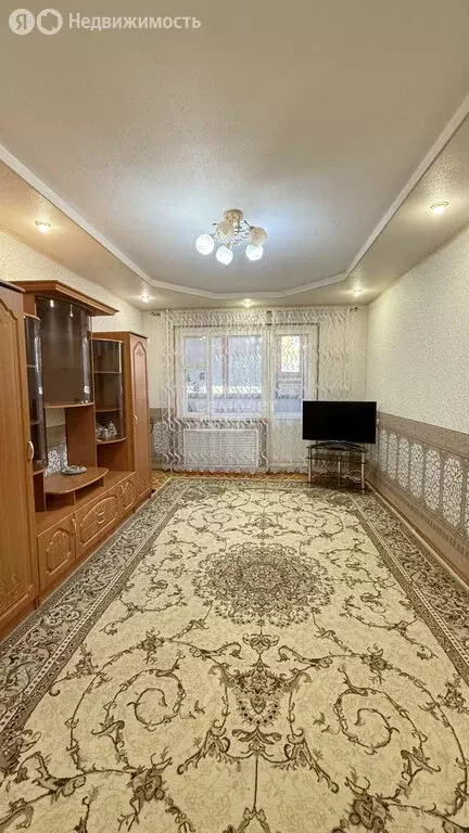 2-комнатная квартира: Астрахань, улица Медиков, 5к1 (66.7 м) - Фото 1