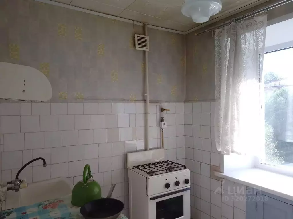 2-к кв. Омская область, Омск ул. 75-й Гвардейской Бригады, 18А (41.7 ... - Фото 2