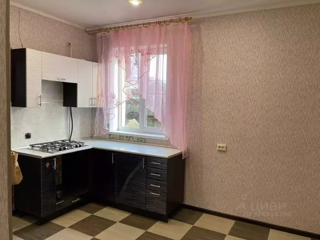 Таунхаус в Башкортостан, Уфа Максимовка мкр, ул. Лучистая, 49 (50 м) - Фото 1