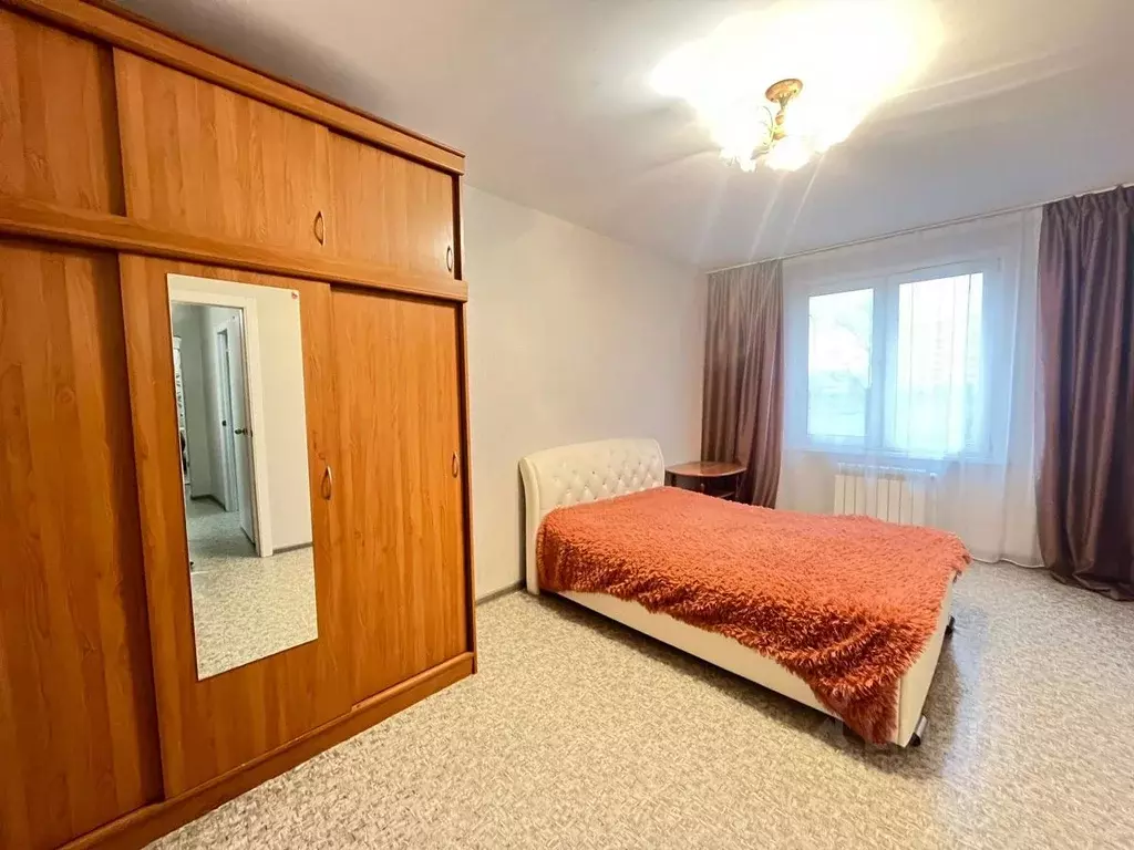 2-к кв. Татарстан, Казань ул. Альфии Авзаловой, 9 (50.0 м) - Фото 2