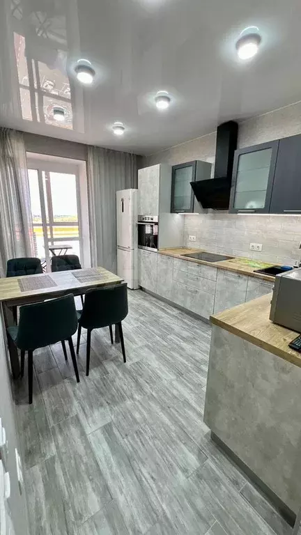 1-к. квартира, 40 м, 10/10 эт. - Фото 0