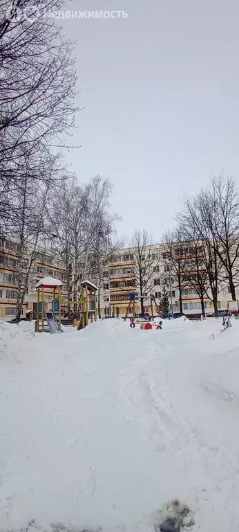 3-комнатная квартира: Нижнекамск, улица Гагарина, 27 (59 м) - Фото 1