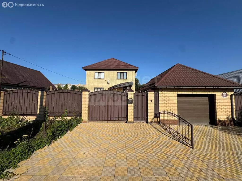 Дом в Оренбург, Бузулукская улица, 26 (201.2 м) - Фото 0