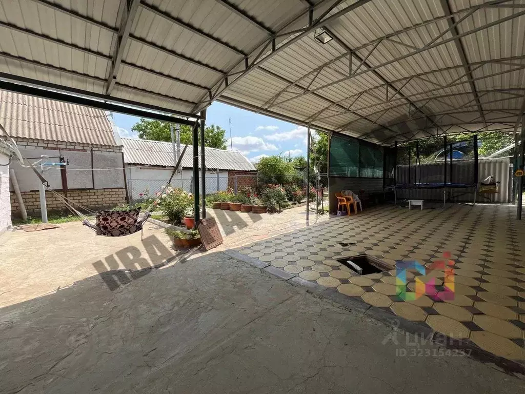 Дом в Калмыкия, Элиста ул. Хочинова, 97 (40 м) - Фото 2