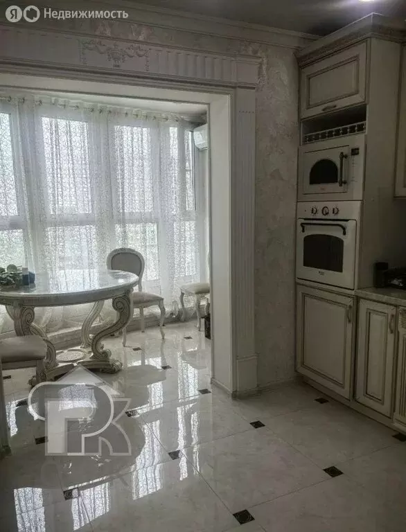 4-комнатная квартира: Московский, улица Бианки, 6к4 (110 м) - Фото 1