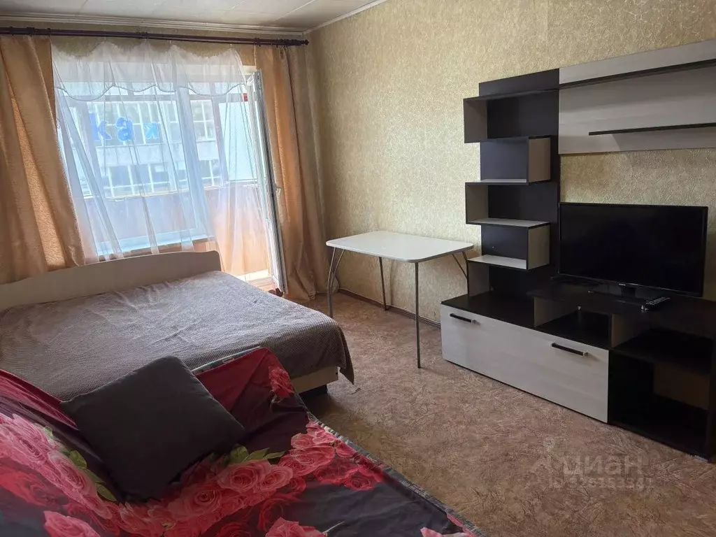 1-к кв. Крым, Керчь ул. Петра Королева, 32 (65.0 м) - Фото 1