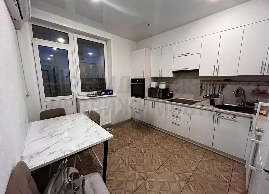 1-к кв. Самарская область, Самара Съездовская ул., 9 (34.5 м) - Фото 0