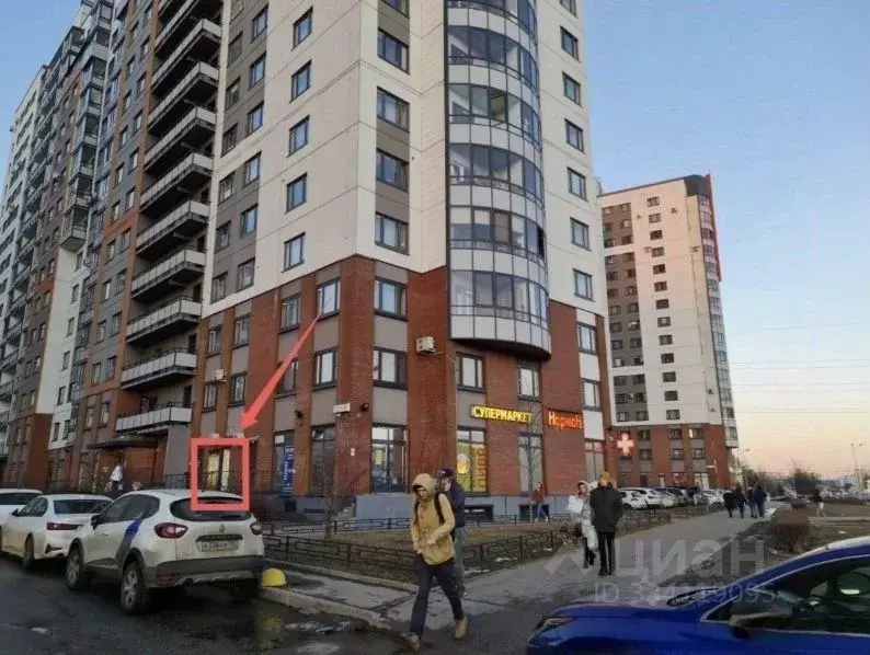 Торговая площадь в Санкт-Петербург Парашютная ул., 25к1 (10 м) - Фото 1