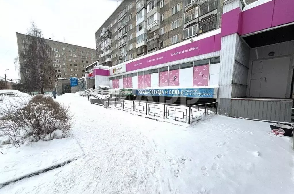 Торговая площадь в Удмуртия, Ижевск Восточная ул., 32 (186 м) - Фото 1