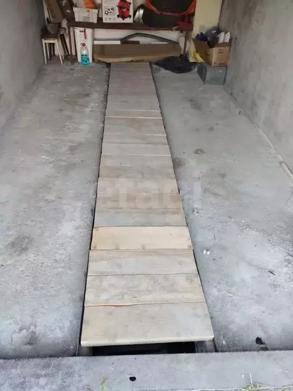 Гараж в Крым, Евпатория ул. Строителей (15 м) - Фото 1