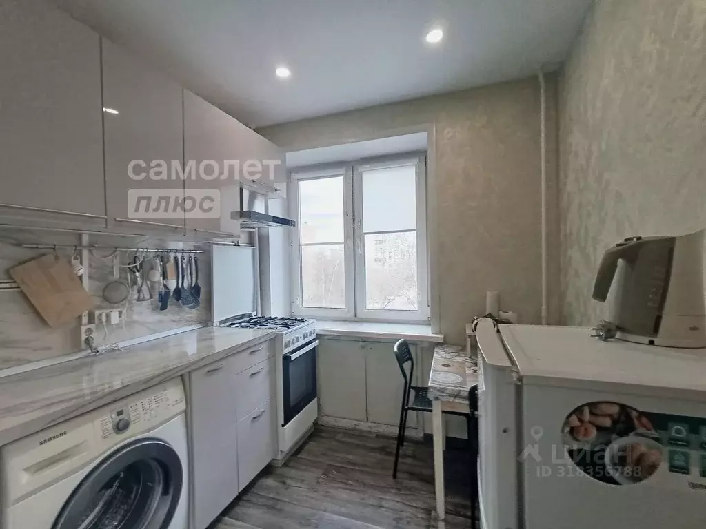 1-к кв. Московская область, Реутов ул. Некрасова, 10 (35.0 м) - Фото 0