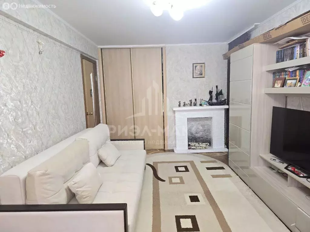 3-комнатная квартира: Брянск, Бежицкий район, улица Дружбы, 28 (48.9 ... - Фото 1