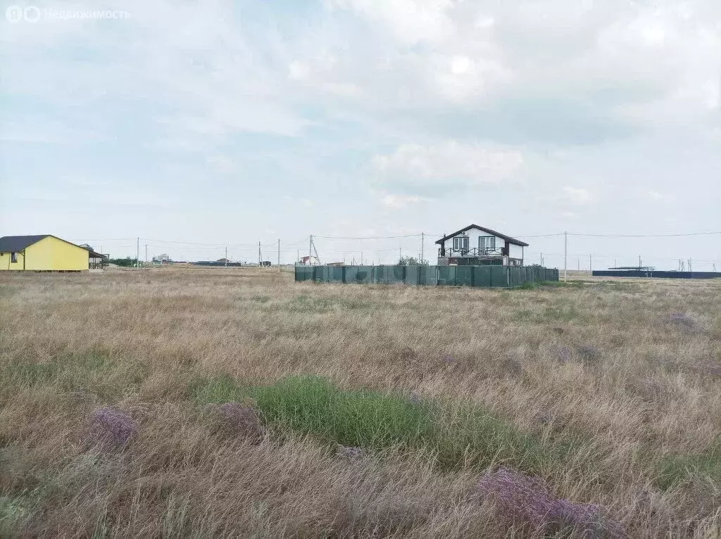 Участок в Береговое, Боевая улица, 11 (7 м) - Фото 0