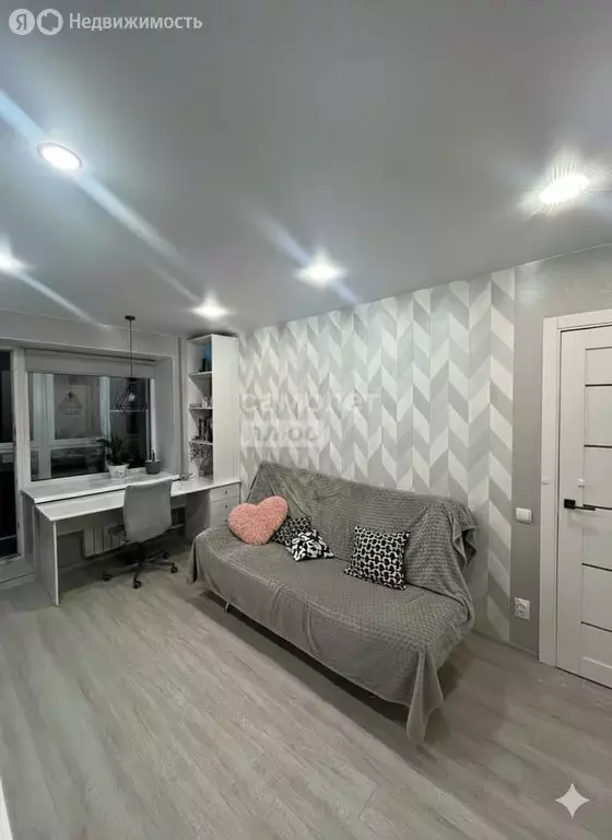 2-комнатная квартира: Омск, улица Челюскинцев, 87 (51 м) - Фото 2