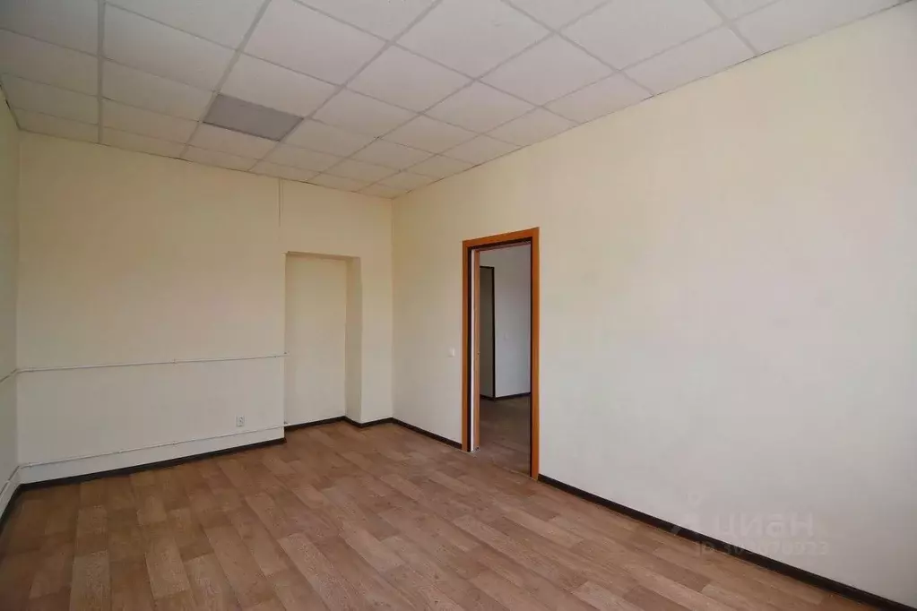 Офис в Кемеровская область, Новокузнецк Производственная ул., 19 (50 ... - Фото 2