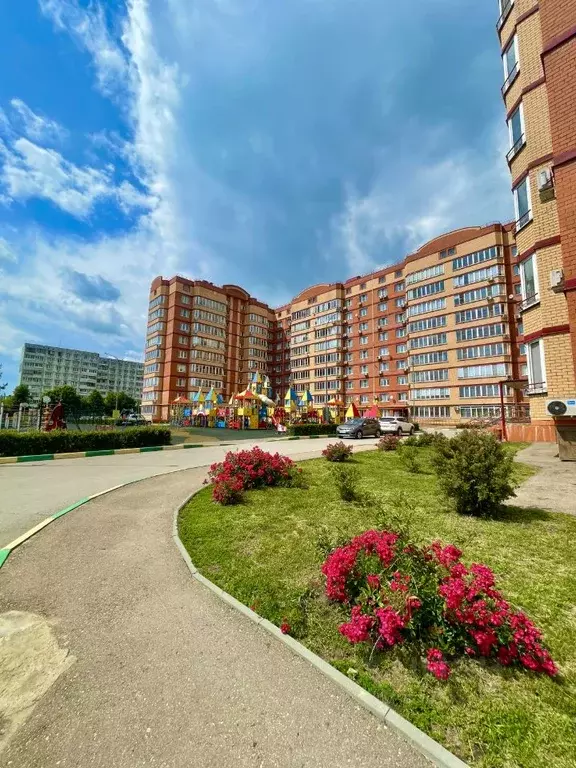 1-к кв. Тульская область, Новомосковск ул. Садовского, 50/26 (57.6 м) - Фото 0