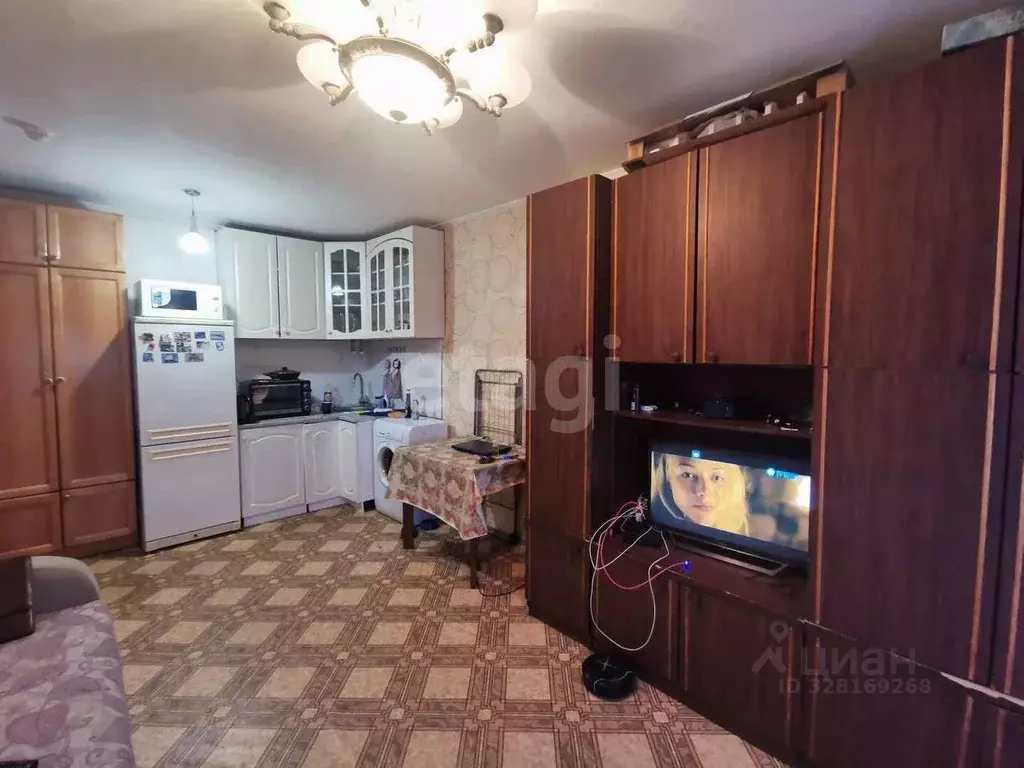 Комната Ямало-Ненецкий АО, Новый Уренгой Железнодорожная ул., 6 (17.8 ... - Фото 1