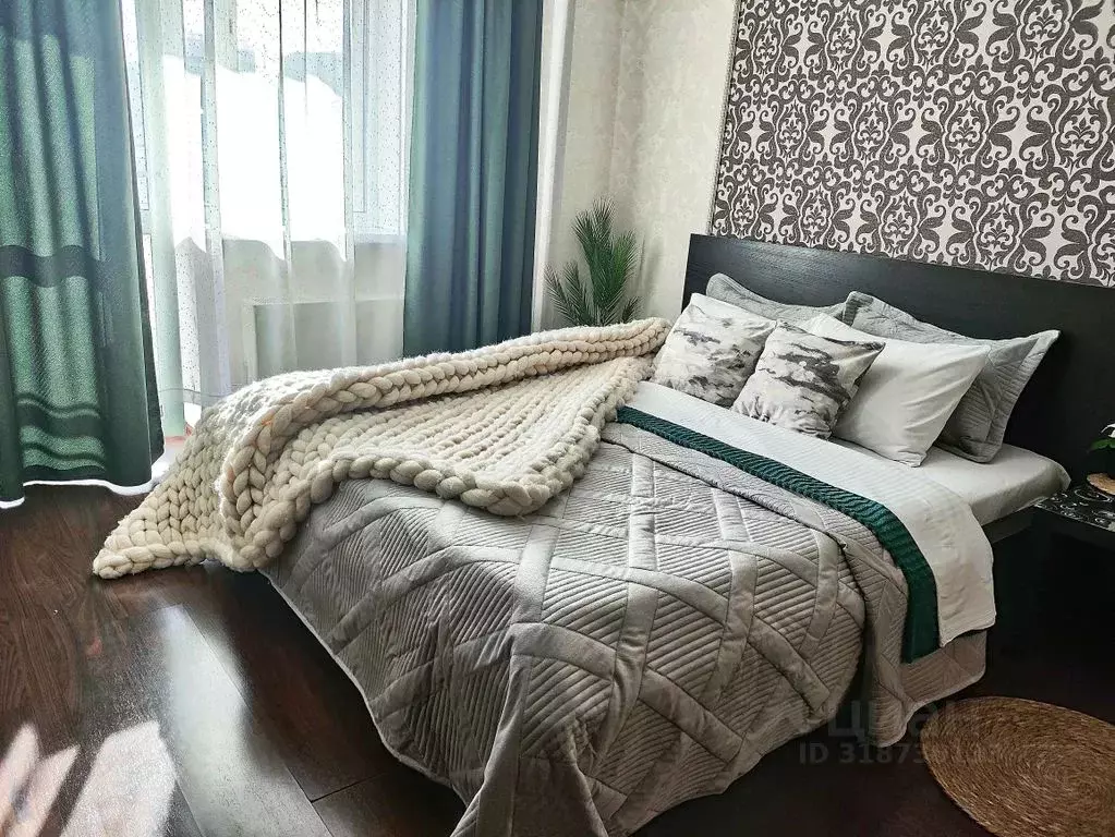 1-к кв. Свердловская область, Екатеринбург ул. Щорса, 103 (40.0 м) - Фото 1