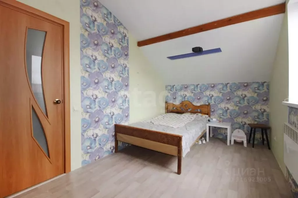 Дом в Свердловская область, Горноуральский муниципальный округ, д. ... - Фото 1