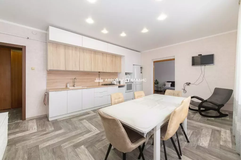 Дом в Челябинская область, с. Кизильское ул. Пионерская, 101 (267 м) - Фото 1