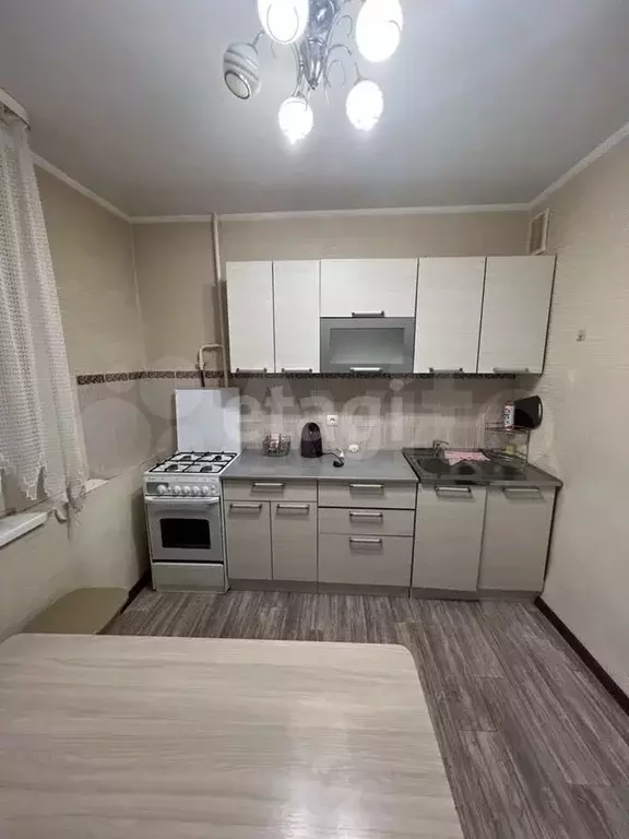 3-к. квартира, 60 м, 6/9 эт. - Фото 0