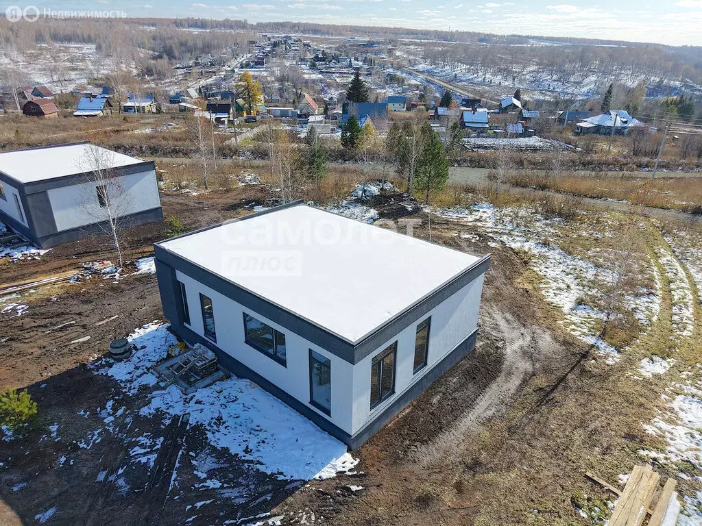 Дом в Кемеровский муниципальный округ, деревня Солонечная, Парковая ... - Фото 1