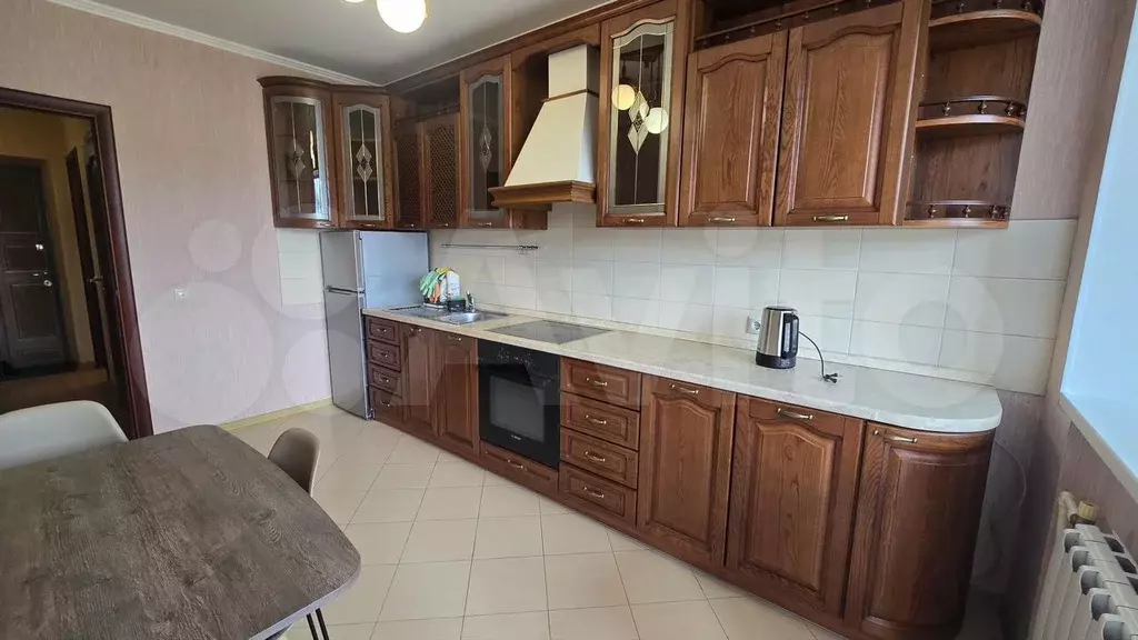 2-к. квартира, 60 м, 3/9 эт. - Фото 1