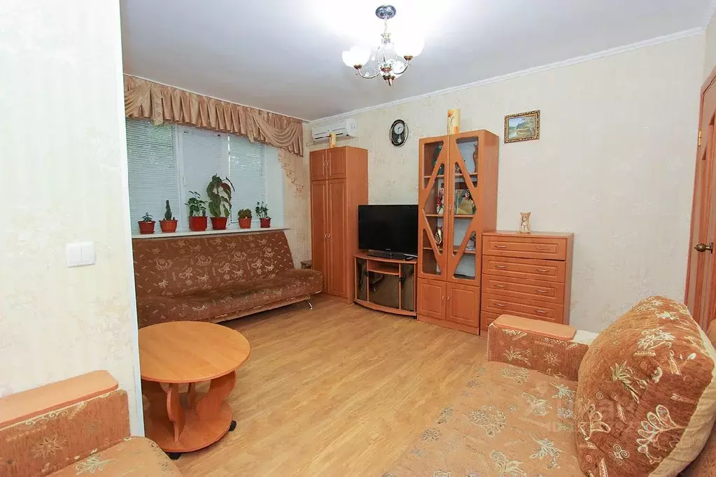 3-к кв. Крым, Феодосия ул. Победы, 15 (65.0 м) - Фото 1