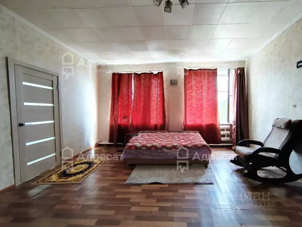 3-к кв. Волгоградская область, Дубовка ул. Рабочая, 2А (55.8 м) - Фото 1