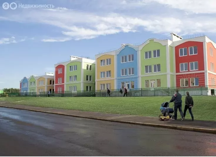 1-комнатная квартира: посёлок городского типа Стройкерамика, улица ... - Фото 1