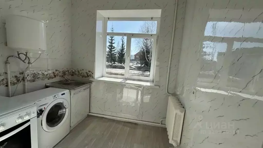 1-к кв. Башкортостан, Ишимбай ул. Мира, 19 (33.2 м) - Фото 1