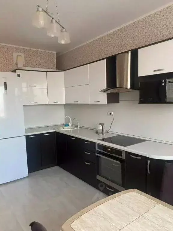 1-к кв. Ханты-Мансийский АО, Сургут ул. Профсоюзов, 38 (50.0 м) - Фото 0