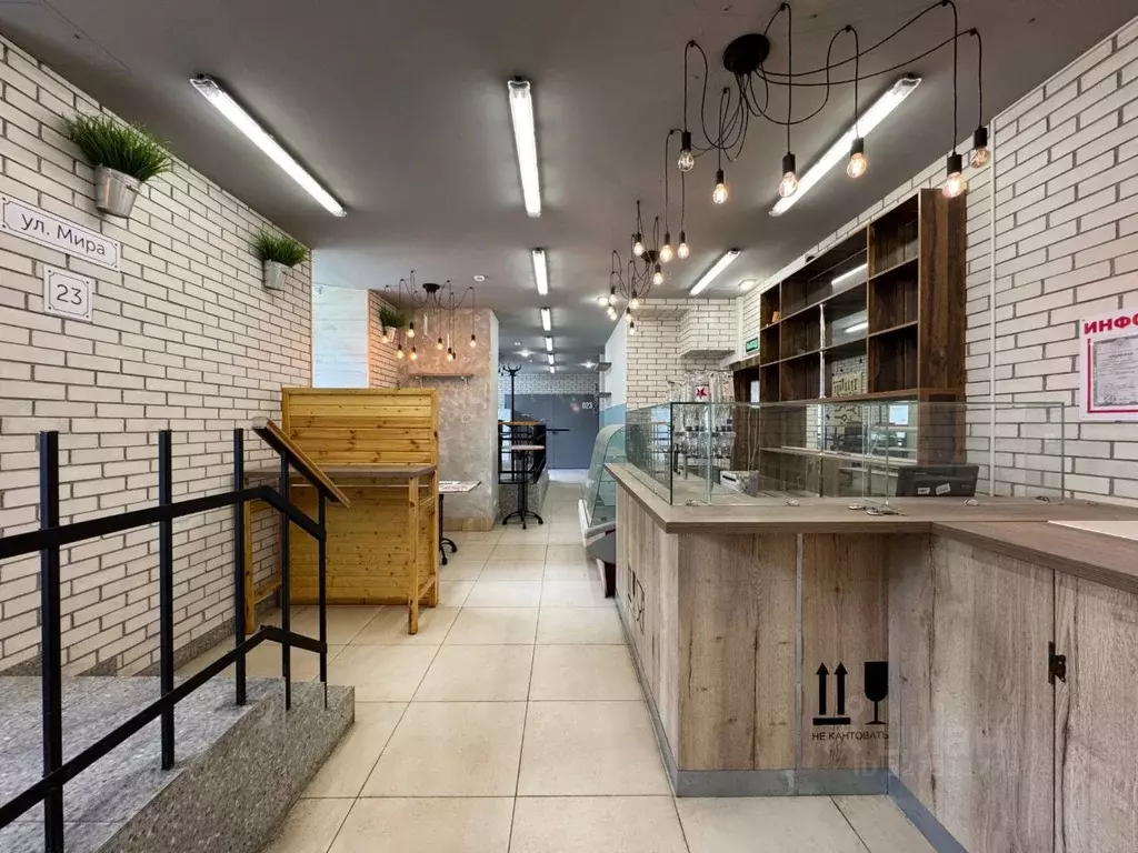 Помещение свободного назначения в Кировская область, Киров ул. Мира, ... - Фото 2