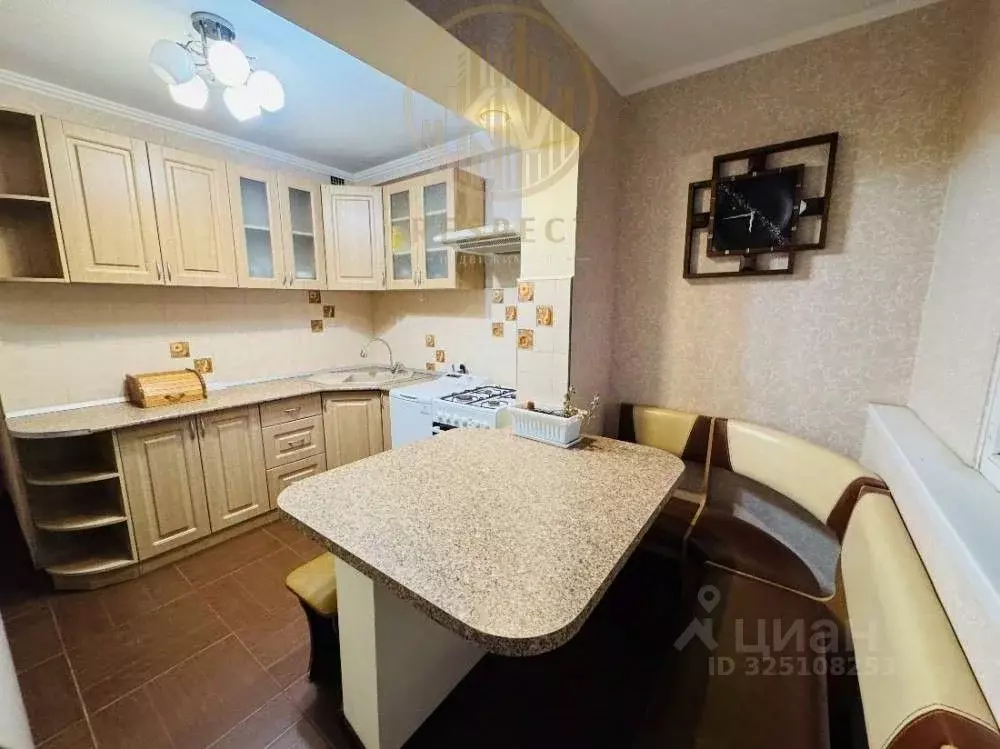 2-к кв. Ставропольский край, Ессентуки Октябрьская ул., 444 (42.2 м) - Фото 1