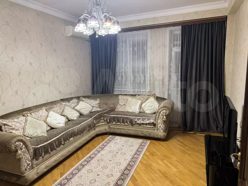 2-к. квартира, 80 м, 9/10 эт. - Фото 1