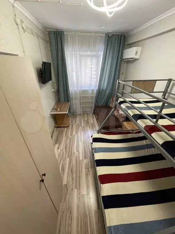 Комната 30 м в 1-к., 1/2 эт. - Фото 1