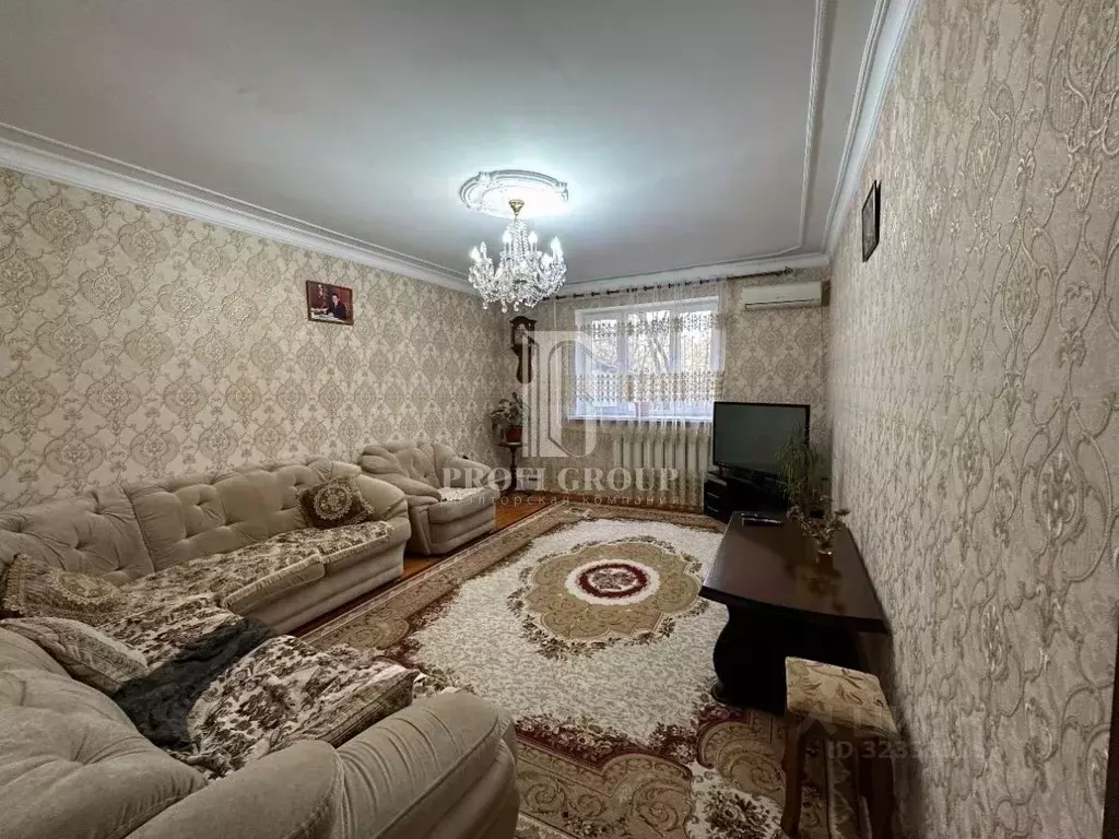 Дом в Дагестан, Махачкала ул. Гагарина, 40 (180 м) - Фото 1