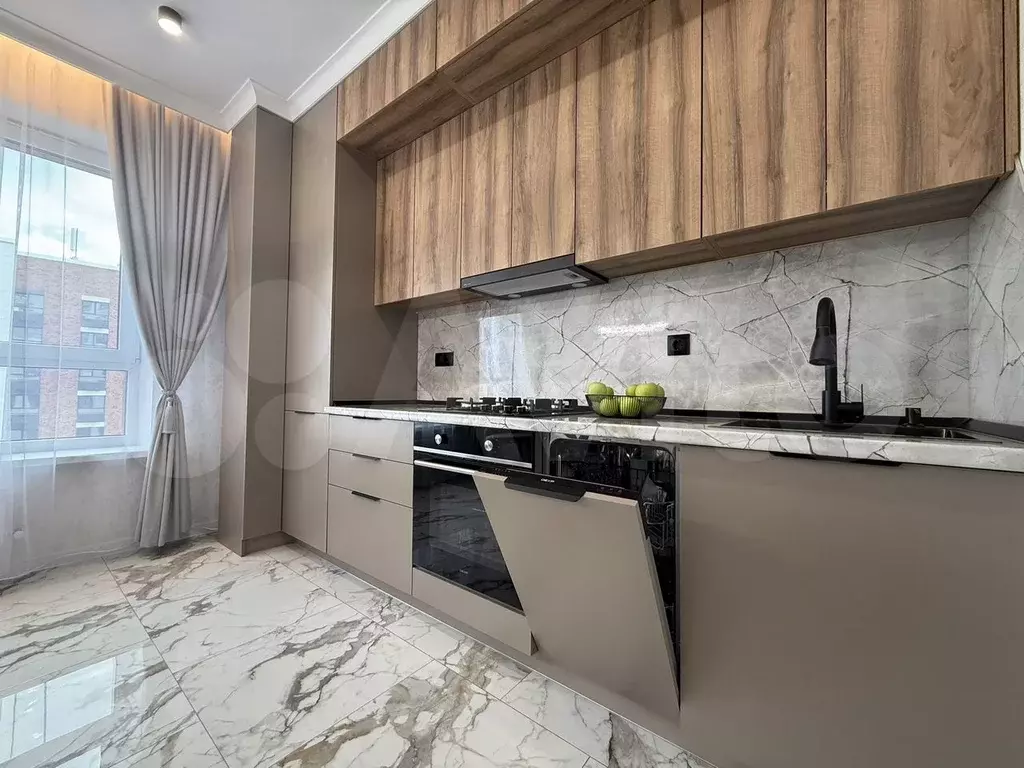 1-к. квартира, 40 м, 10/24 эт. - Фото 1