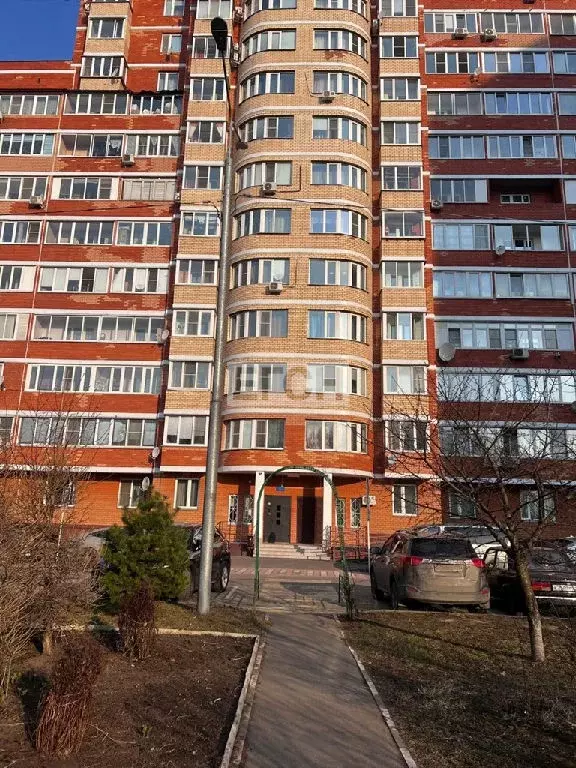 Продается 4-комнатная квартира - Фото 0