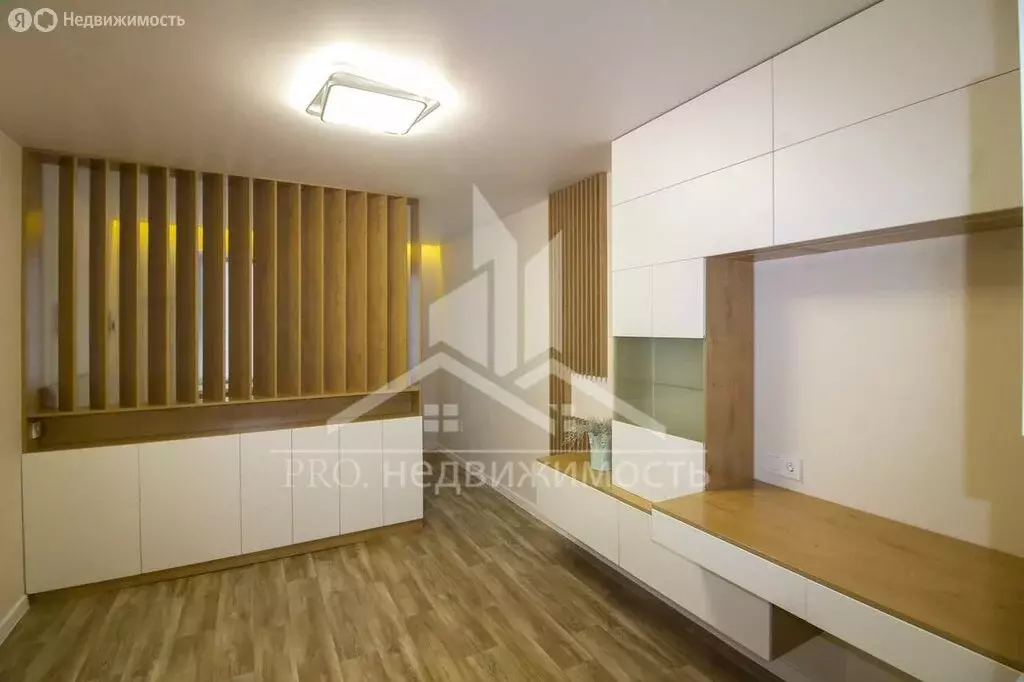 2-комнатная квартира: Нижний Тагил, улица Быкова, 18 (44.6 м) - Фото 2