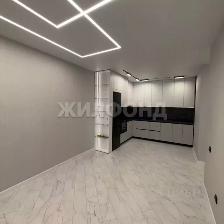 2-к кв. Хакасия, Абакан Трудовая ул., 82 (61.1 м) - Фото 1