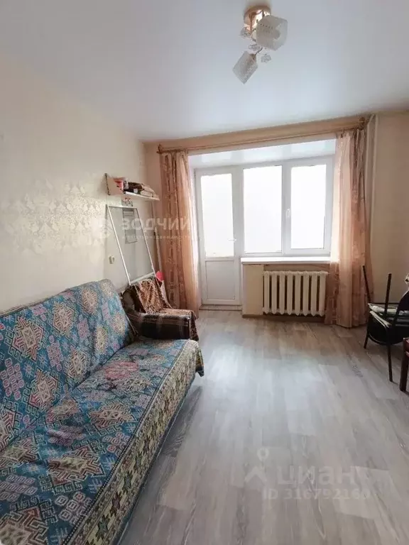 4-к кв. Чувашия, Канаш ул. Фрунзе, 15 (60.9 м) - Фото 0