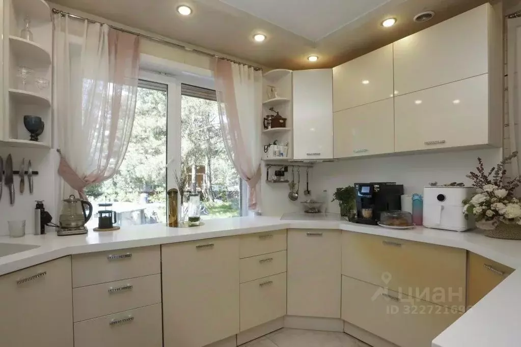 Дом в Иркутская область, Шелеховский район, Баклашинское муниципальное ... - Фото 2