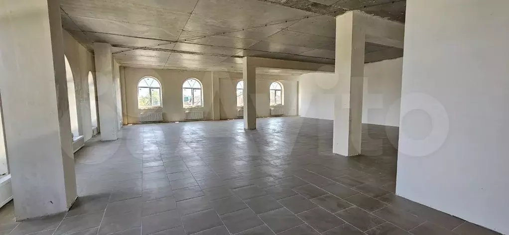 170 кв.м в густонаселенном районе с высоким трафик - Фото 1