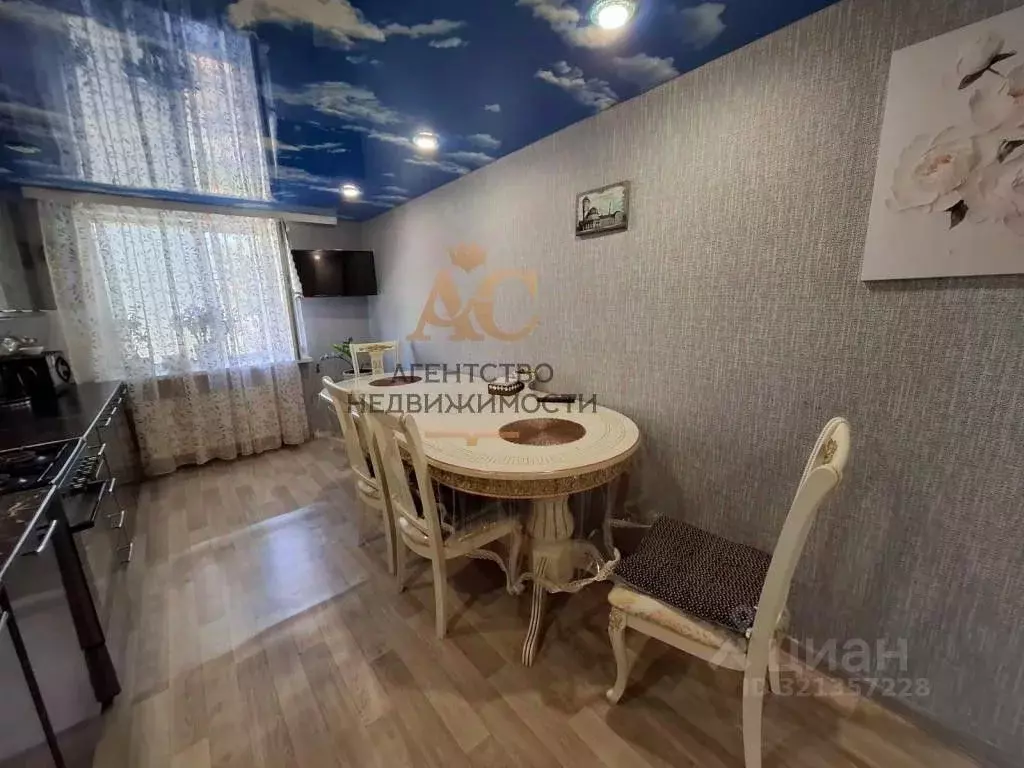 Дом в Крым, Советский район, с. Урожайное ул. Молодежная, 22 (79 м) - Фото 1