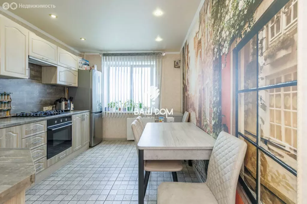 3-комнатная квартира: Брянск, Почтовая улица, 114 (64.9 м) - Фото 1