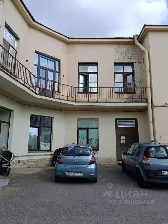 Студия Санкт-Петербург Петровский просп., 18/7 (44.7 м) - Фото 0