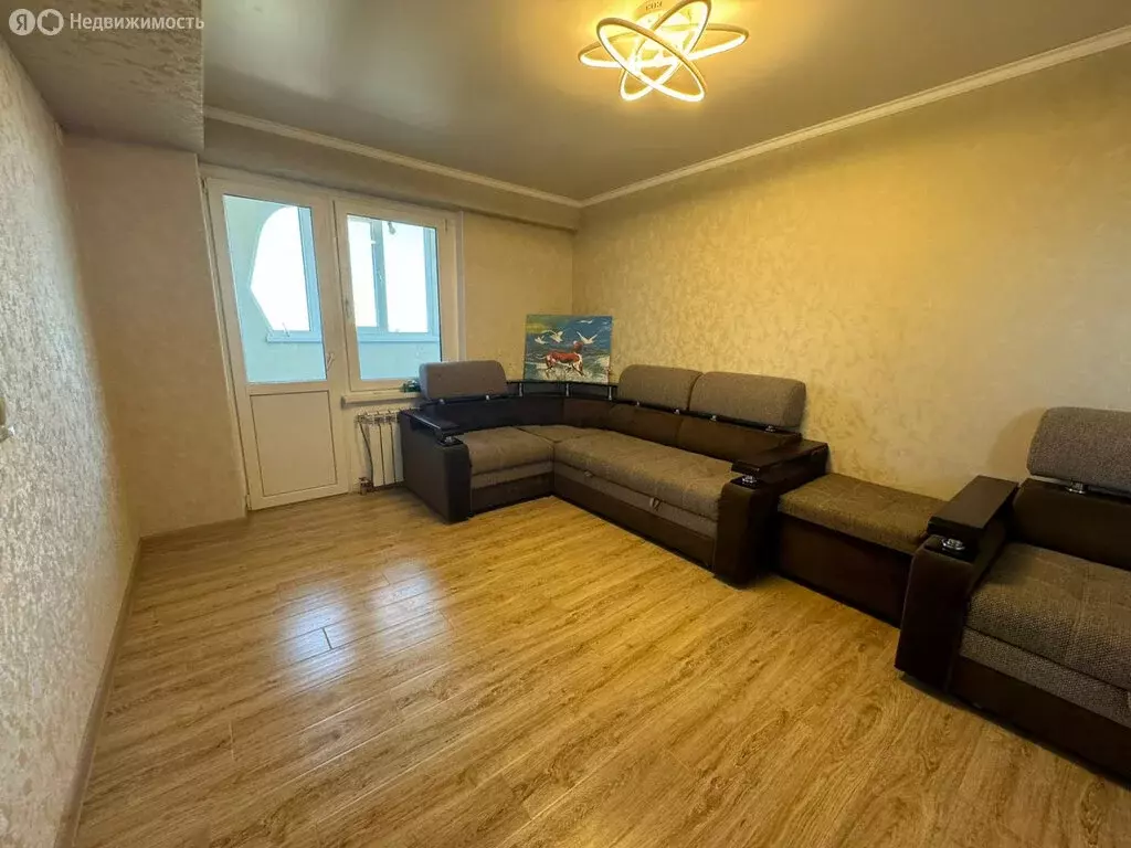 2-комнатная квартира: Владикавказ, Владикавказская улица, 7 (70 м) - Фото 2