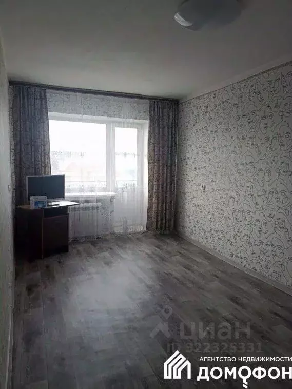 2-к кв. Омская область, Омск Революционная ул., 13 (43.3 м) - Фото 0
